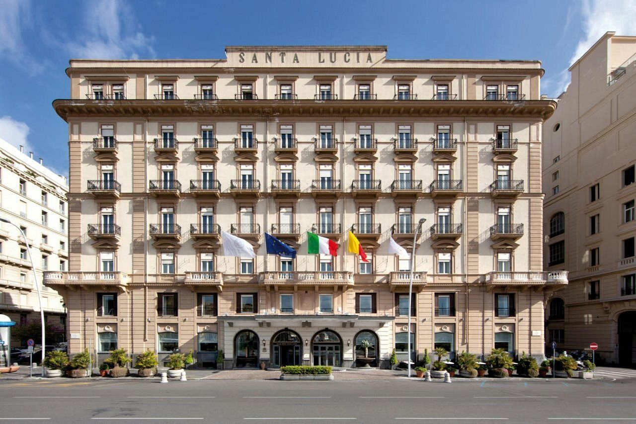 Grand Hotel Santa Lucia Naples Exterior photo